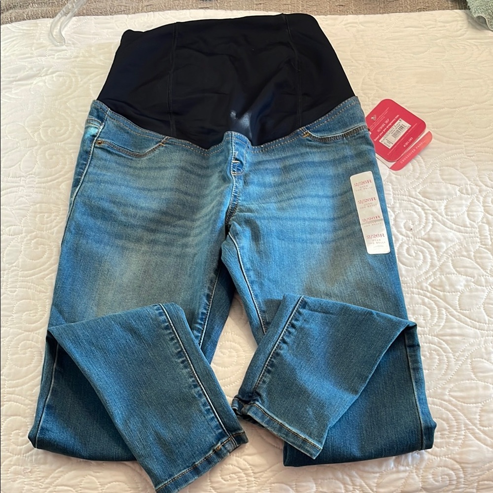 NWT Isabel Maternity by Ingrid & Isabel Blue Jeggings with Elastic Waistband